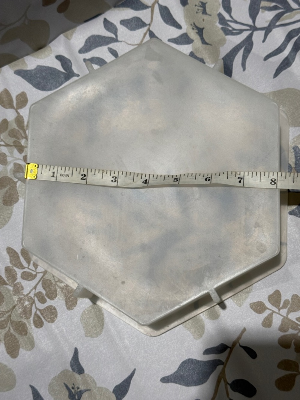 Hexagonal Clear Silicone Mold - Translucent White - Picture 4 of 5